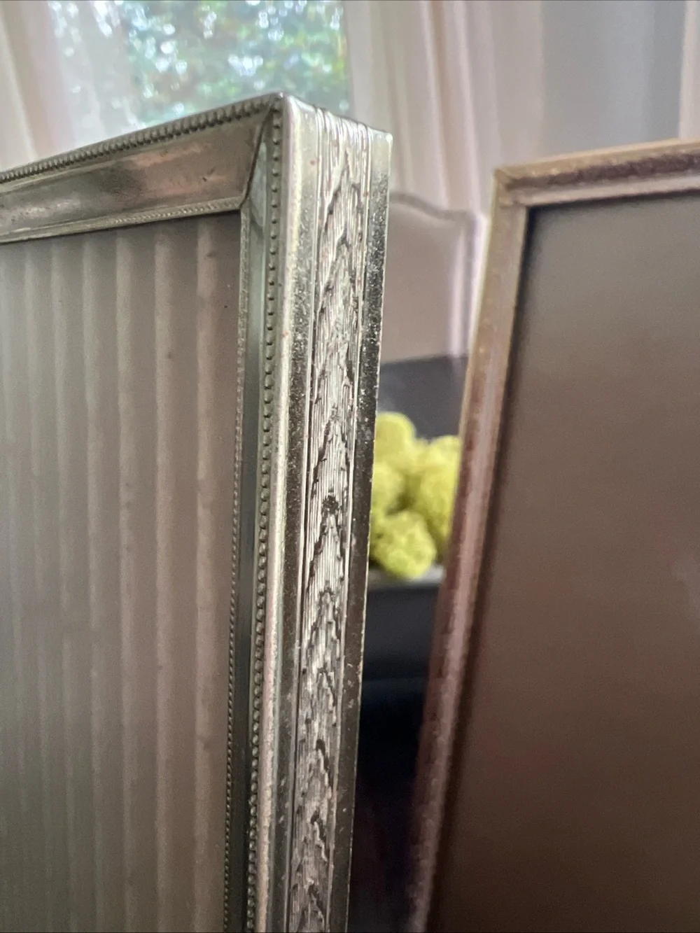 2 Vtg MCM Gold Tone Metal Embossed Photo Picture Frames Hollywood Regency